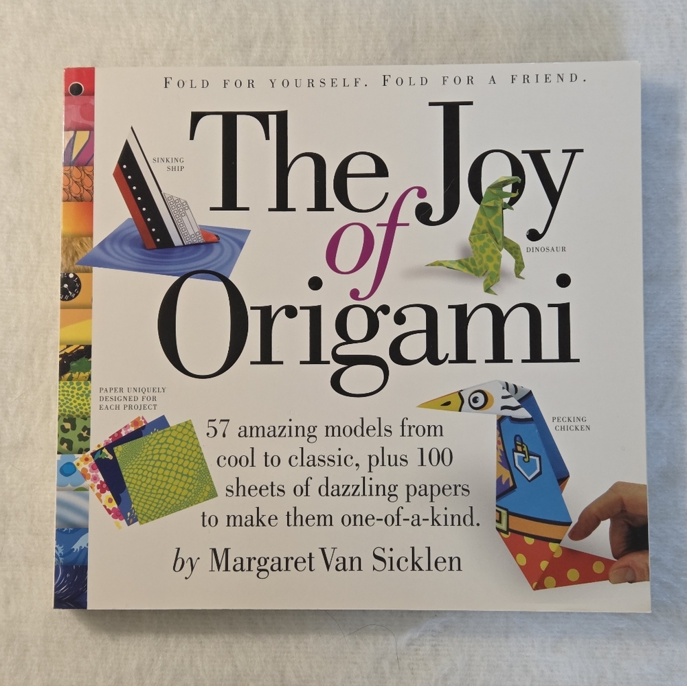The Joy of Origami Book with 100 Sheets Paper Included